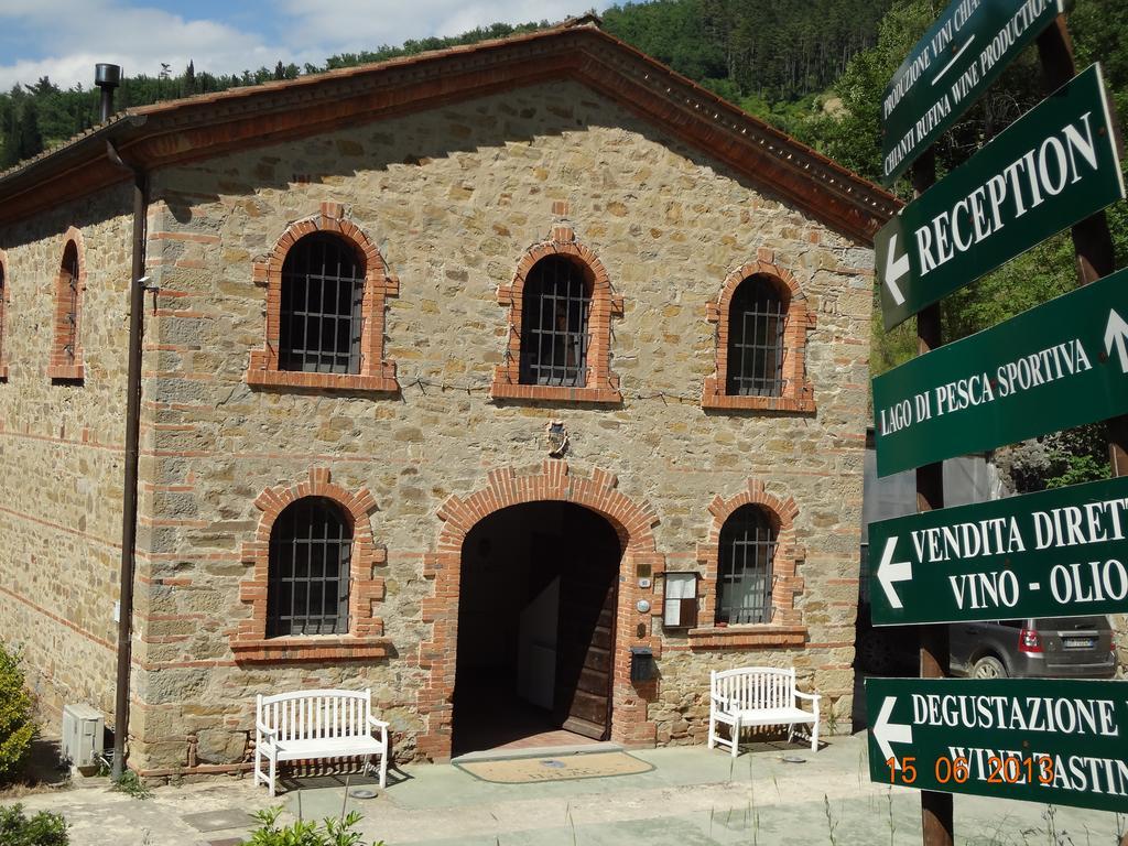 Fattoria Il Lago Dicomano Luaran gambar